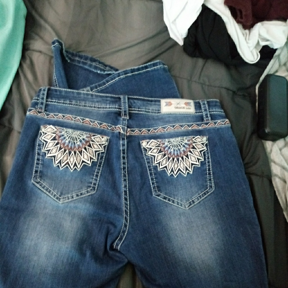 Grace in LA jeans